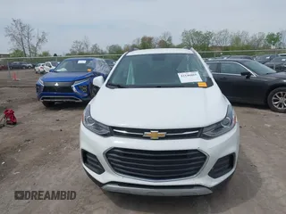 2021 Chevrolet Trax LT with VIN KL7CJPSM5MB369530, listed as a IAAI auction lot 42146885 with 21,906 mi miles and . Bid and sale history available at DreamBid. Image 12.