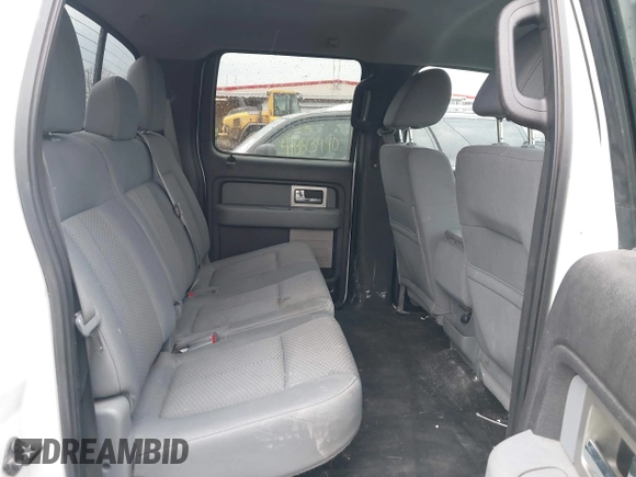 2011 Ford F-150 XLT with VIN 1FTFW1ET0BFC16366, listed as a IAAI auction lot 41902587 with 185,866 mi miles. Bid and sale history available at carsss.com. Image 8.