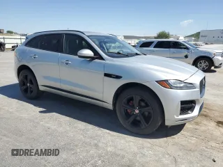 2017 Jaguar F-Pace 20d R-Sport with VIN SADCL2BN3HA098895, listed as a Copart auction lot 57343355 with 122,041 mi miles and Clean title. Bid and sale history available at DreamBid. Image 4.