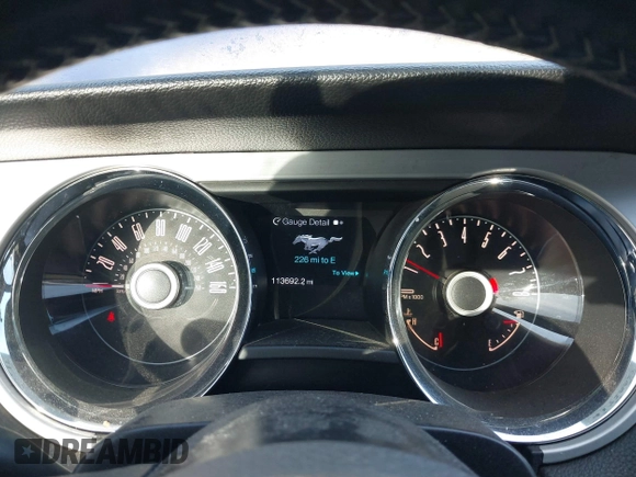 2014 Ford Mustang V6 with VIN 1ZVBP8EM2E5243069, listed as a IAAI auction lot 41725527 with 113,692 mi miles. Bid and sale history available at carsss.com. Image 7.