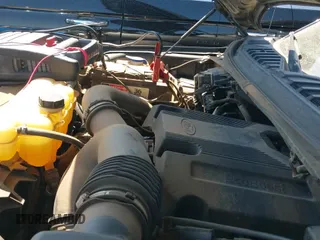2019 Ford F-150 XL с VIN 1FTEW1E48KFB47317, выставлен на аукционе IAAI как лот 42917795 с пробегом 82 842 миль миль и . История ставок и продаж доступна на DreamBid. Изображение 19.