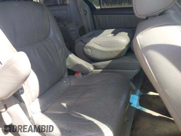 2005 Toyota Sienna XLE with VIN 5TDZA22C05S377004, listed as a IAAI auction lot 41675198 with 219,250 mi miles and . Bid and sale history available at DreamBid. Image 7.