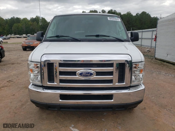 2014 Ford Econoline Wagon XL with VIN 1FBNE3BL0EDA92960, listed as a Copart auction lot 68583924 with 73,153 mi miles and Salvage Title. Bid and sale history available at carsss.com. Image 5.