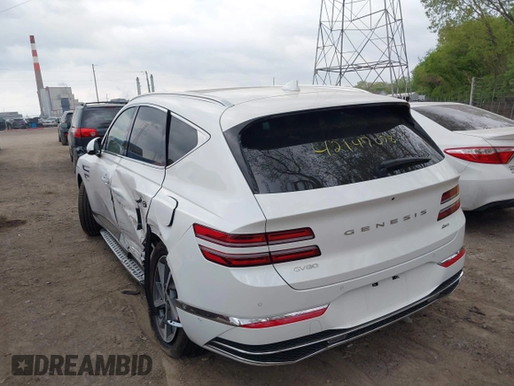 2025 Genesis GV80 Advanced z VIN KMUHBESB4SU261777, wystawiony jako IAAI lot #42147098 z przebiegiem 2 632 mil mil oraz . Historia ofert i sprzedaży dostępna na DreamBid. Obrazek 3.