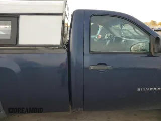 2009 Chevrolet Silverado 1500 Work Truck with VIN 1GCEC14X79Z170147, listed as a Copart auction lot 86993404 with 279,741 mi miles and Clean Title. Bid and sale history available at DreamBid. Image 10.