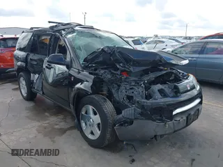 2005 Saturn VUE z VIN 5GZCZ63445S804199, wystawiony jako IAAI lot #39604225 z przebiegiem 132 819 mil mil oraz . Historia ofert i sprzedaży dostępna na DreamBid. Obrazek 1.