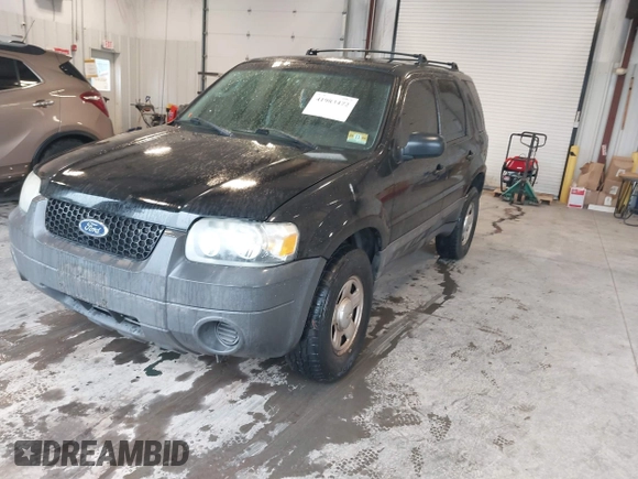 2007 Ford Escape XLS with VIN 1FMYU92Z77KA40092, listed as a IAAI auction lot 41983472 with 138,827 mi miles and . Bid and sale history available at DreamBid. Image 2.