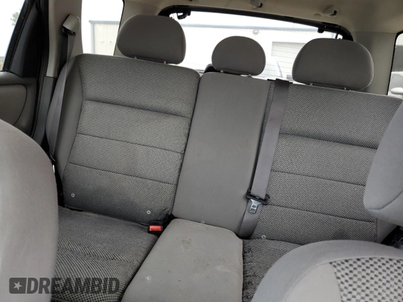 2005 Ford Escape XLT with VIN 1FMYU93165KA25072, listed as a Copart auction lot 61224855 with Not provided miles and Salvage title. Bid and sale history available at DreamBid. Image 10.