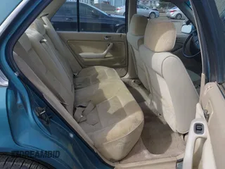 1991 Honda Accord EX with VIN JHMCB7567MC049597, listed as a IAAI auction lot 41996756 with 295,925 mi miles. Bid and sale history available at carsss.com. Image 8.