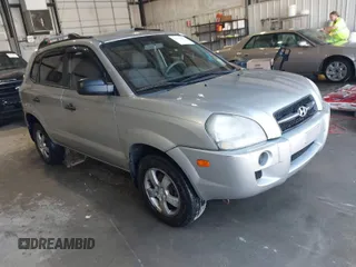 2007 Hyundai Tucson GLS with VIN KM8JM12B07U567384, listed as a IAAI auction lot 41779454 with 152,660 mi miles. Bid and sale history available at carsss.com. Image 1.
