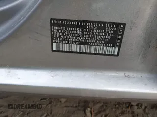 2020 Volkswagen Jetta SEL z VIN 3VWE57BU9LM082552, wystawiony jako IAAI lot #42091492 z przebiegiem 60 775 mil mil oraz . Historia ofert i sprzedaży dostępna na DreamBid. Obrazek 9.
