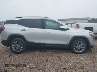 2022 GMC Terrain SLT with VIN 3GKALPEV7NL210358, listed as a IAAI auction lot 41843016 with 52,363 mi miles. Bid and sale history available at carsss.com. Image 13.