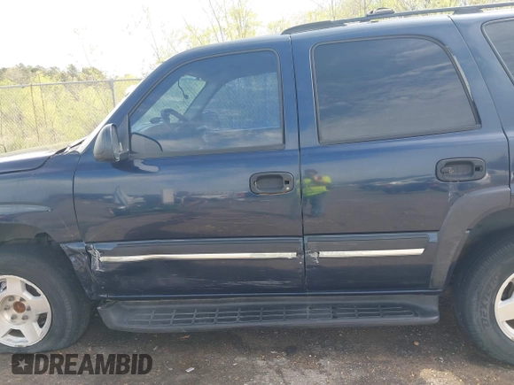 2004 Chevrolet Tahoe LT with VIN 1GNEC13Z84R209220, listed as a IAAI auction lot 41867643 with 385,229 mi miles and . Bid and sale history available at DreamBid. Image 14.