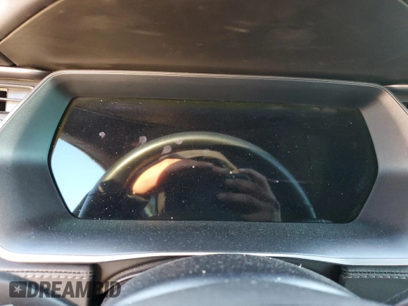 2019 Tesla Model S 75D with VIN 5YJSA1E23KF330239, listed as a Copart auction lot 86737544 with Not provided miles and Salvage title. Bid and sale history available at DreamBid. Image 9.
