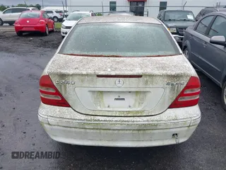 2004 Mercedes-Benz C 240 with VIN WDBRF81J54F470702, listed as a IAAI auction lot 42228330 with 169,875 mi miles and . Bid and sale history available at DreamBid. Image 15.