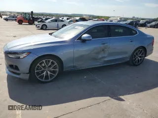 2019 Volvo S90 Momentum with VIN LVY102MK9KP080090, listed as a Copart auction lot 60984564 with 57,148 mi miles and Salvage Title. Bid and sale history available at carsss.com. Image 1.
