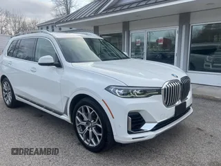 2020 BMW X7 xDrive40i with VIN 5UXCW2C05L9B60363, listed as a Copart auction lot 49335575 with 89,892 mi miles and Clean Title. Bid and sale history available at carsss.com. Image 1.
