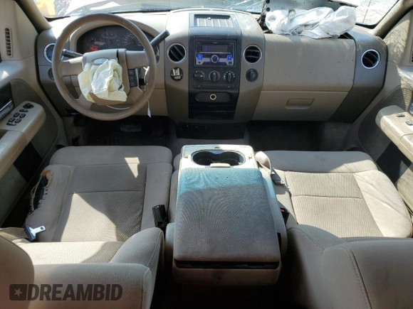 2005 Ford F-150 STX z VIN 1FTRX12W65NB05579, wystawiony jako Copart lot #53344105 z przebiegiem 275 002 mil mil oraz Szkoda całkowita • Salvage title. Historia ofert i sprzedaży dostępna na DreamBid. Obrazek 8.