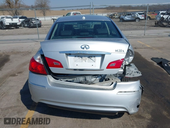 2010 Infiniti M with VIN JN1CY0AR1AM961741, listed as a IAAI auction lot 41905630 with 100,170 mi miles. Bid and sale history available at carsss.com. Image 16.