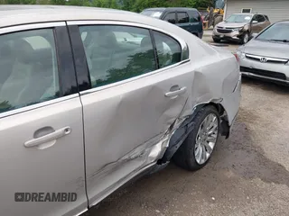 2009 Lincoln MKS with VIN 1LNHM93R79G620964, listed as a IAAI auction lot 42385061 with 107,087 mi miles and . Bid and sale history available at DreamBid. Image 17.