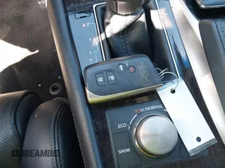 2013 Lexus LS 460 L с VIN JTHGL5EFXD5049858, выставлен на аукционе IAAI как лот 41859412 с пробегом 112 376 миль миль и . История ставок и продаж доступна на DreamBid. Изображение 11.