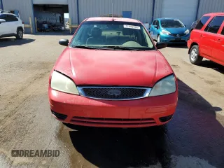 2005 Ford Focus S with VIN 1FAFP34N75W276781, listed as a Copart auction lot 71846484 with 192,448 mi miles and Salvage Title. Bid and sale history available at carsss.com. Image 5.