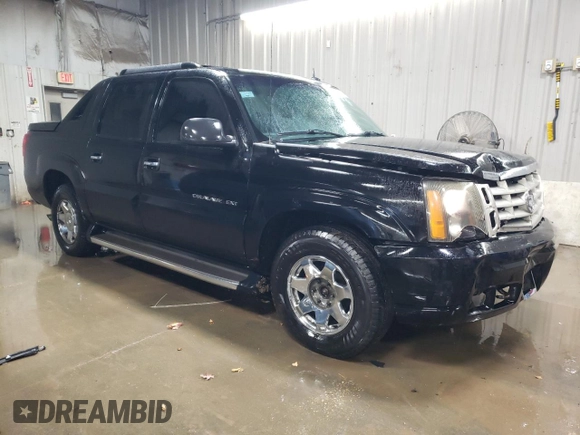 2003 Cadillac Escalade EXT z VIN 3GYEK63N33G118001, wystawiony jako Copart lot #86897574 z przebiegiem 223 953 mil mil oraz Szkoda całkowita • Salvage title. Historia ofert i sprzedaży dostępna na DreamBid. Obrazek 4.
