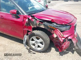 2021 Toyota Highlander L with VIN 5TDBZRBH8MS529396, listed as a IAAI auction lot 42708605 with 49,455 mi miles and . Bid and sale history available at DreamBid. Image 6.