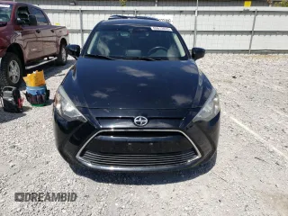 2016 Scion iA z VIN 3MYDLBZV8GY129477, wystawiony jako Copart lot #65612833 z przebiegiem 72 741 mil mil oraz . Historia ofert i sprzedaży dostępna na DreamBid. Obrazek 5.