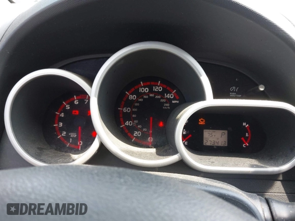 2010 Pontiac Vibe 1SB z VIN 5Y2SP6E07AZ414499, wystawiony jako IAAI lot #42458226 z przebiegiem 273 413 mil mil oraz . Historia ofert i sprzedaży dostępna na DreamBid. Obrazek 7.