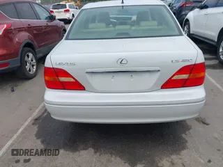 2001 Lexus LS 430 with VIN JTHBN30F110026221, listed as a IAAI auction lot 42022976 with 142,418 mi miles. Bid and sale history available at carsss.com. Image 16.