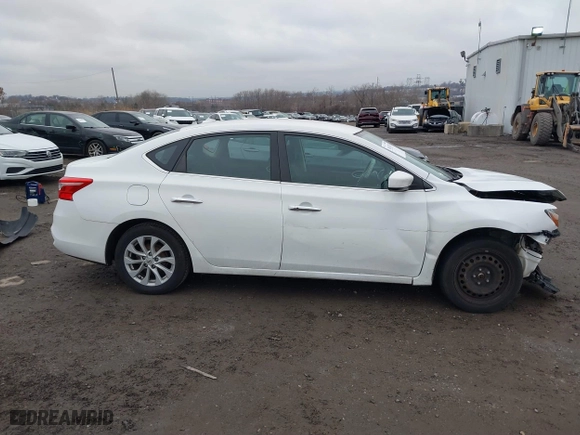 2019 Nissan Sentra SR with VIN 3N1AB7AP2KY404514, listed as a IAAI auction lot 41161710 with 97,885 mi miles. Bid and sale history available at carsss.com. Image 13.