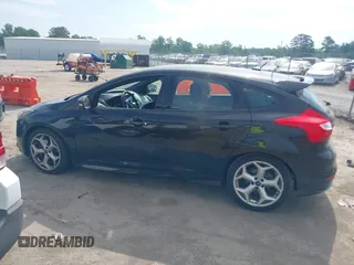 2014 Ford Focus ST with VIN 1FADP3L98EL269058, listed as a IAAI auction lot 42169021 with 106,325 mi miles and . Bid and sale history available at carsss.com. Image 14.