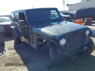 2018 Jeep Wrangler JK Unlimited Sport with VIN 1C4BJWDG6JL867354, listed as a IAAI auction lot 41487651 with 71,816 mi miles. Bid and sale history available at carsss.com. Image 1.