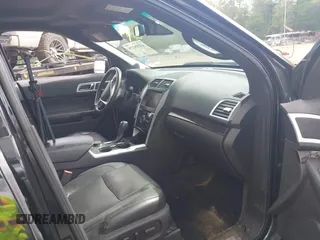 2015 Ford Explorer Limited z VIN 1FM5K8F85FGB93768, wystawiony jako IAAI lot #42199278 z przebiegiem 121 441 mil mil oraz . Historia ofert i sprzedaży dostępna na DreamBid. Obrazek 5.