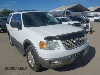 2003 Ford Expedition Eddie Bauer with VIN 1FMFU17LX3LB39801, listed as a IAAI auction lot 42021114 with 151,404 mi miles. Bid and sale history available at carsss.com. Image 1.