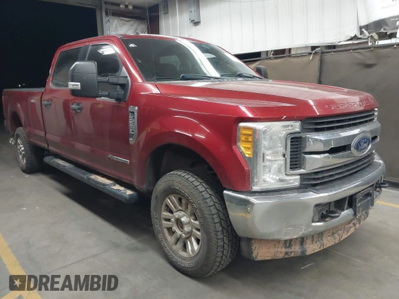 2017 Ford F-250 Lariat with VIN 1FT7W2BT3HEF19655, listed as a IAAI auction lot 41932807 with 231,282 mi miles and . Bid and sale history available at DreamBid. Image 1.