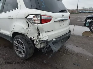 2019 Ford EcoSport Titanium z VIN MAJ3S2KE7KC276727, wystawiony jako IAAI lot #40913649 z przebiegiem 95 390 mil mil oraz . Historia ofert i sprzedaży dostępna na DreamBid. Obrazek 18.