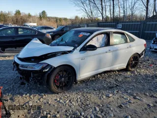 2025 Volkswagen Jetta GLI Autobahn z VIN 3VW2T7BU1SM008632, wystawiony jako Copart lot #80747304 z przebiegiem Nie podano mil oraz Szkody całkowita. Historia ofert i sprzedaży dostępna na DreamBid. Obrazek 1.