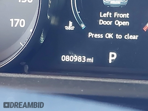 2016 Land Rover Range Rover Sport HSE with VIN SALWR2VF4GA648057, listed as a IAAI auction lot 40687664 with 80,983 mi miles and . Bid and sale history available at DreamBid. Image 15.