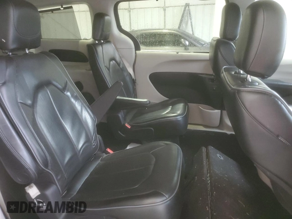 2020 Chrysler Pacifica Limited with VIN 2C4RC1GG8LR112501, listed as a Copart auction lot 55254925 with Not provided miles and Salvage title. Bid and sale history available at DreamBid. Image 11.