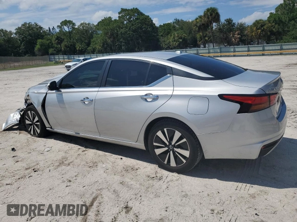 2022 Nissan Altima SV with VIN 1N4BL4DW8NN365287, listed as a Copart auction lot 49378025 with 15,402 mi miles and Non Repairable. Bid and sale history available at DreamBid. Image 2.