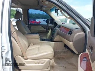 2008 GMC Yukon XL SLT 4SB with VIN 1GKFC16038R234840, listed as a IAAI auction lot 42199620 with 252,031 mi miles and . Bid and sale history available at DreamBid. Image 5.