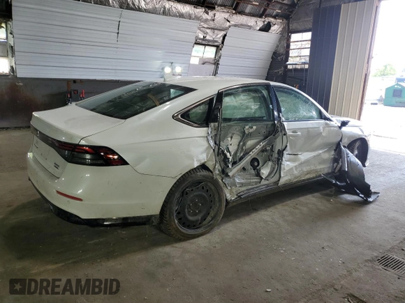 2023 Honda Accord Touring z VIN 1HGCY2F86PA036487, wystawiony jako Copart lot #59908465 z przebiegiem 21 597 mil mil oraz Szkoda całkowita • Salvage title. Historia ofert i sprzedaży dostępna na DreamBid. Obrazek 3.