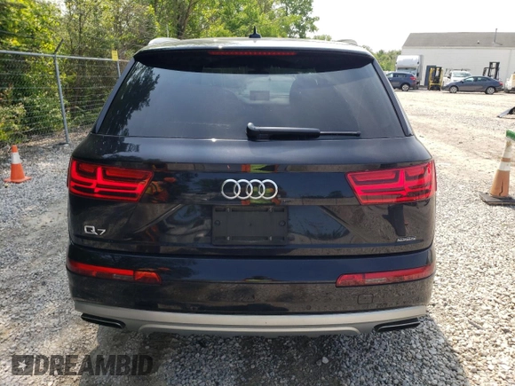 2017 Audi Q7 Premium Plus z VIN WA1LHAF71HD036729, wystawiony jako Copart lot #58654685 z przebiegiem 160 167 mil mil oraz Czysty tytuł • Clean title. Historia ofert i sprzedaży dostępna na DreamBid. Obrazek 6.