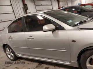 2006 Mazda 3 s z VIN JM1BK123061521769, wystawiony jako IAAI lot #41532693 z przebiegiem 134 196 mil mil oraz . Historia ofert i sprzedaży dostępna na DreamBid. Obrazek 13.