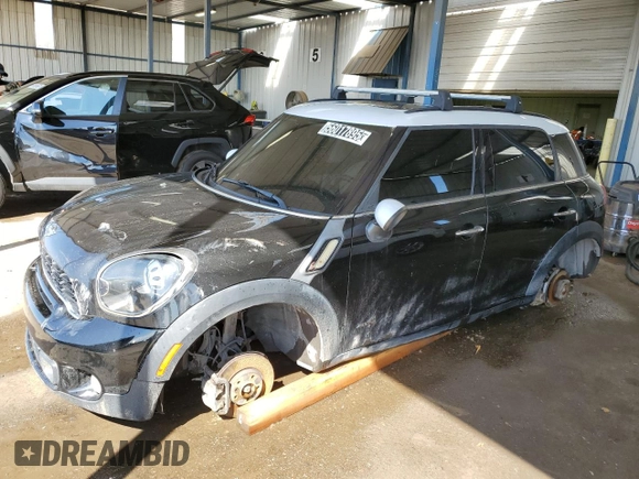 2013 MINI Countryman S ALL4 with VIN WMWZC5C58DWP31102, listed as a Copart auction lot 56017895 with 105,386 mi miles and Clean Title. Bid and sale history available at DreamBid. Image 1.