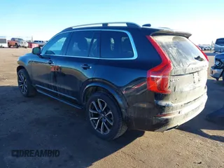 2016 Volvo XC90 T6 Momentum with VIN YV4A22PK4G1075562, listed as a IAAI auction lot 41680758 with 131,920 mi miles. Bid and sale history available at carsss.com. Image 3.