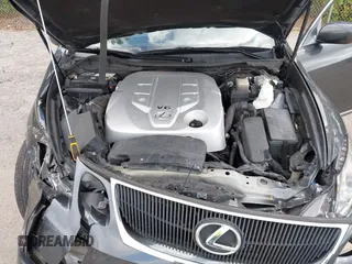 2006 Lexus GS 300 z VIN JTHBH96S765013885, wystawiony jako IAAI lot #42112901 z przebiegiem 151 491 mil mil oraz . Historia ofert i sprzedaży dostępna na DreamBid. Obrazek 10.