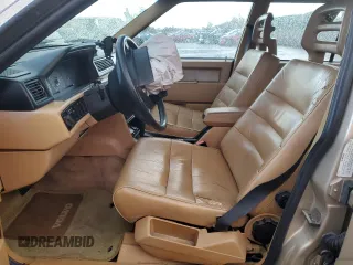 1991 Volvo 740 with VIN YV1FA8746M2513630, listed as a Copart auction lot 44464865 with 221,431 mi miles and Salvage Title. Bid and sale history available at carsss.com. Image 7.